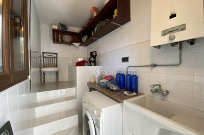 ncbl35638273053