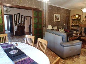 ncbo56648499838