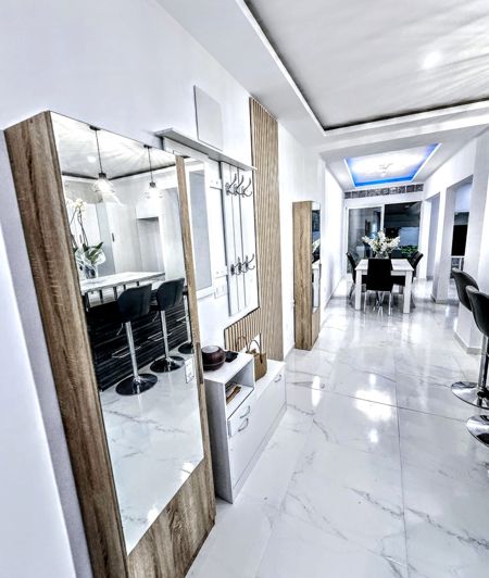 Image No.3-Villa de 5 chambres à vendre à Alginet