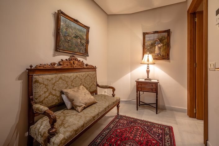 Image No.13-5 Bed Apartment for sale