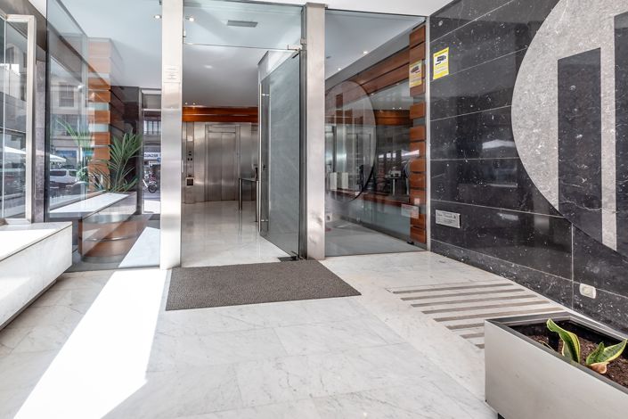 Image No.39-5 Bed Apartment for sale