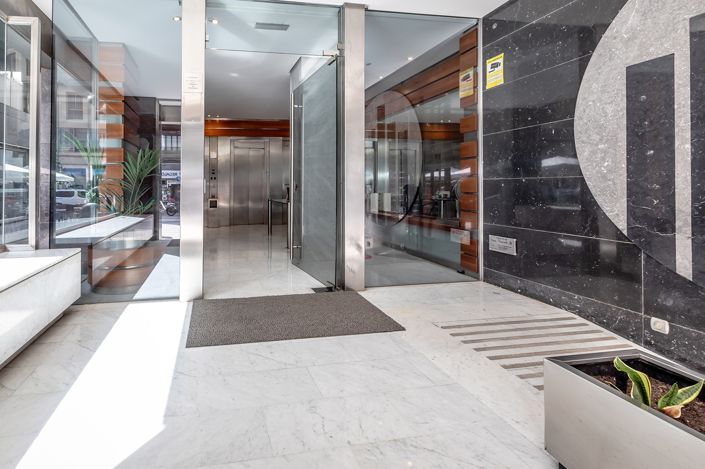 Image No.39-5 Bed Apartment for sale