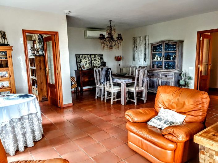 Image No.11-4 Bed Villa for sale