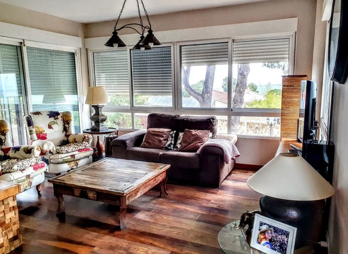 Image No.12-4 Bed Villa for sale