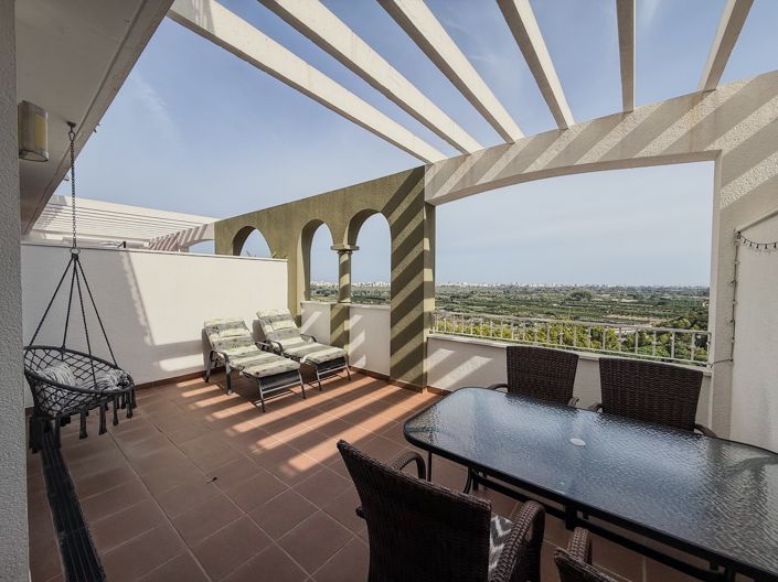 Image No.19-2 Bed Apartment for sale