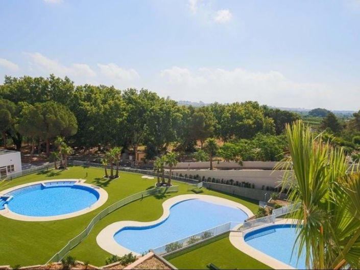 Image No.21-2 Bed Apartment for sale