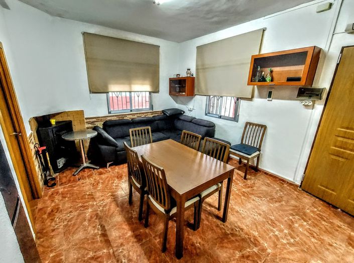 Image No.9-3 Bed Villa for sale