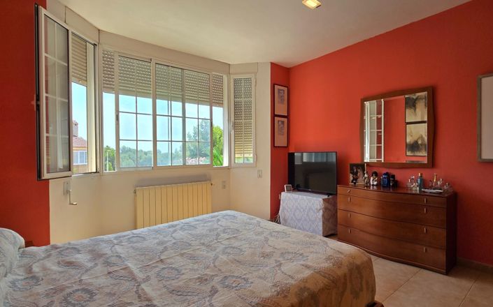 Image No.29-5 Bed Villa for sale