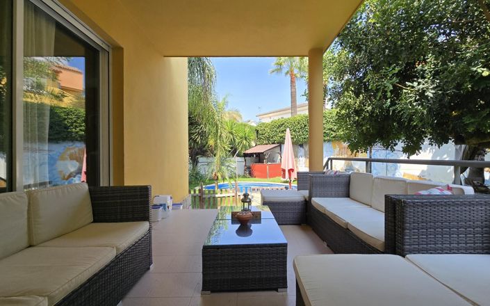 Image No.4-5 Bed Villa for sale