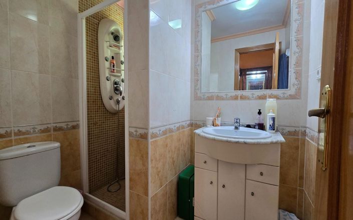 Image No.43-5 Bed Villa for sale