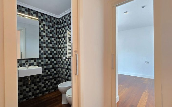 Image No.17-Villa de 5 chambres à vendre à La Canada