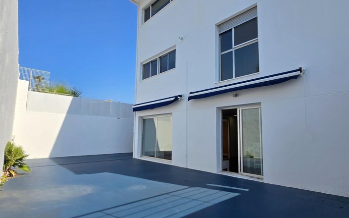 Image No.39-5 Bed Villa for sale