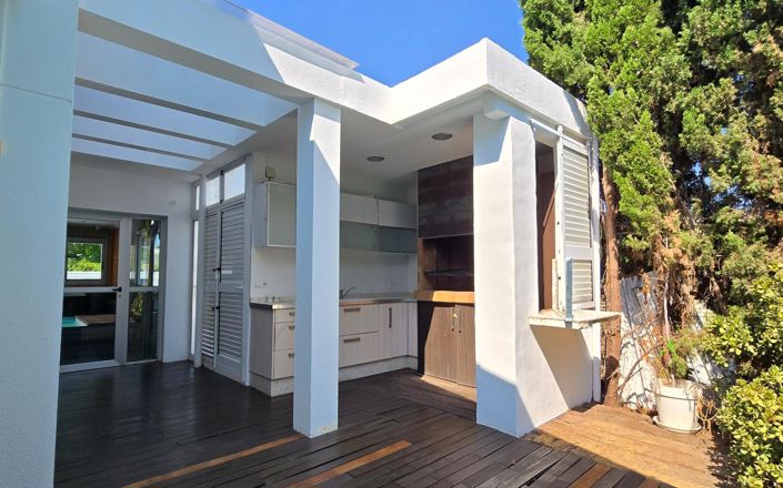 Image No.5-5 Bed Villa for sale