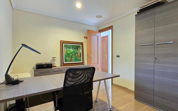 Image No.19-Villa de 5 chambres à vendre à Valencia