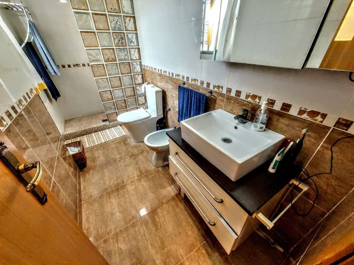 Image No.23-4 Bed Villa for sale