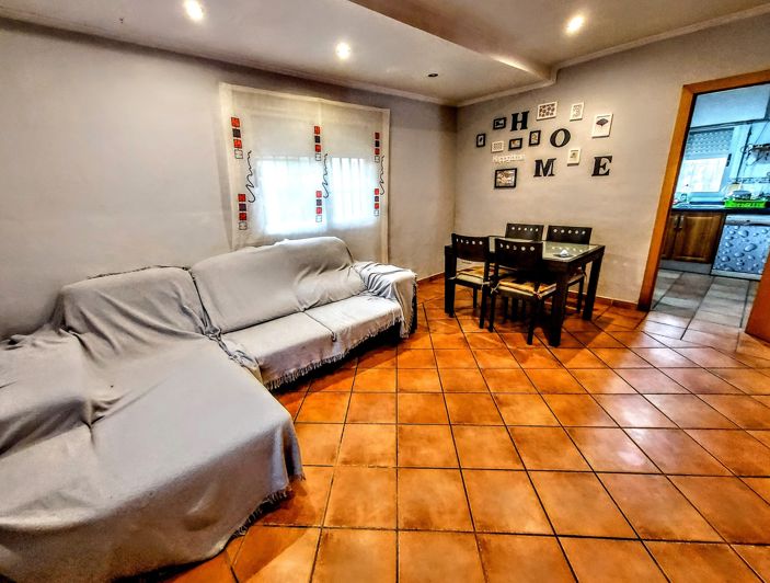 Image No.18-3 Bed Villa for sale