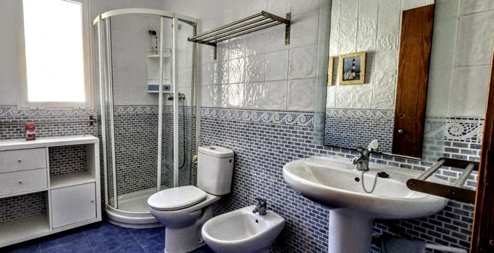 Image No.17-4 Bed Villa for sale