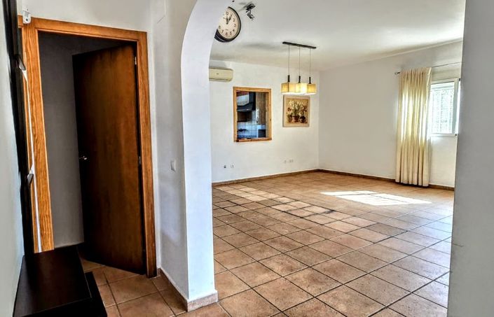 Image No.4-4 Bed Villa for sale