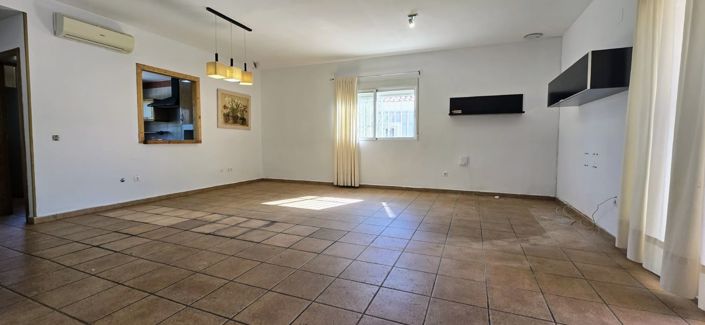 Image No.7-4 Bed Villa for sale