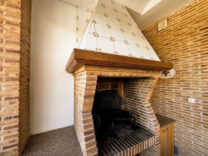 Image No.27-5 Bed Townhouse for sale