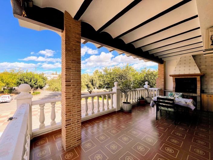 Image No.3-5 Bed Townhouse for sale