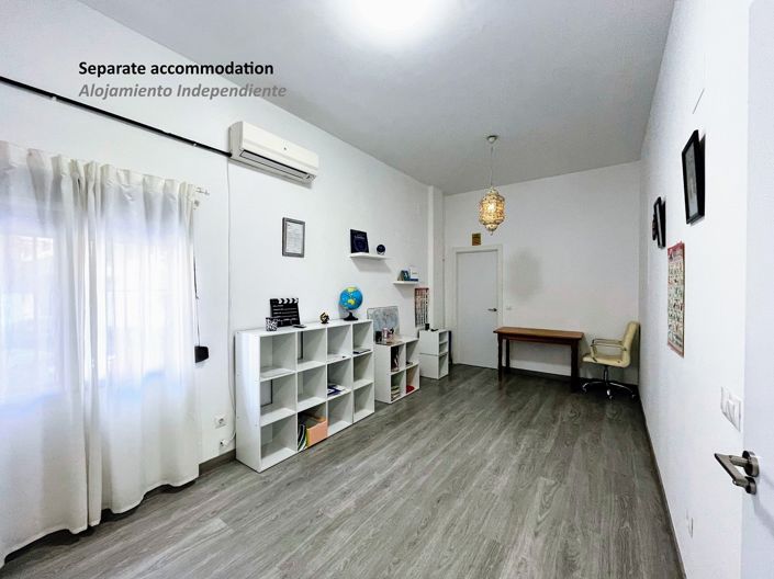 Image No.30-5 Bed Townhouse for sale