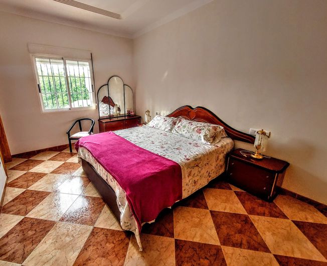 Image No.18-5 Bed Villa for sale