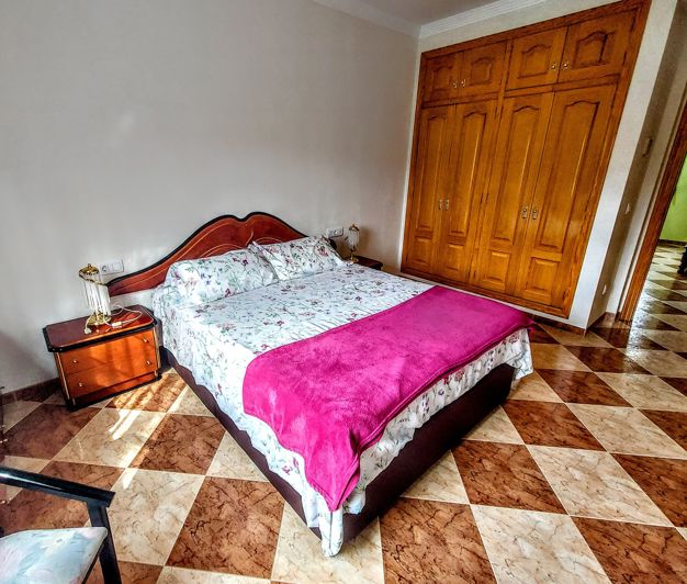 Image No.19-5 Bed Villa for sale