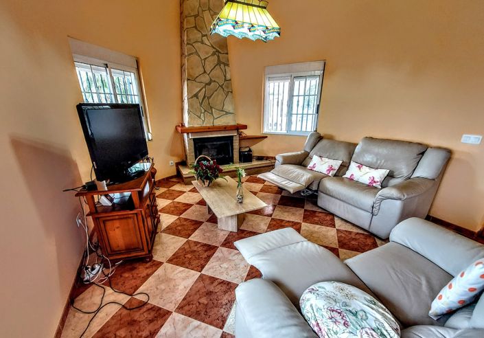 Image No.4-5 Bed Villa for sale