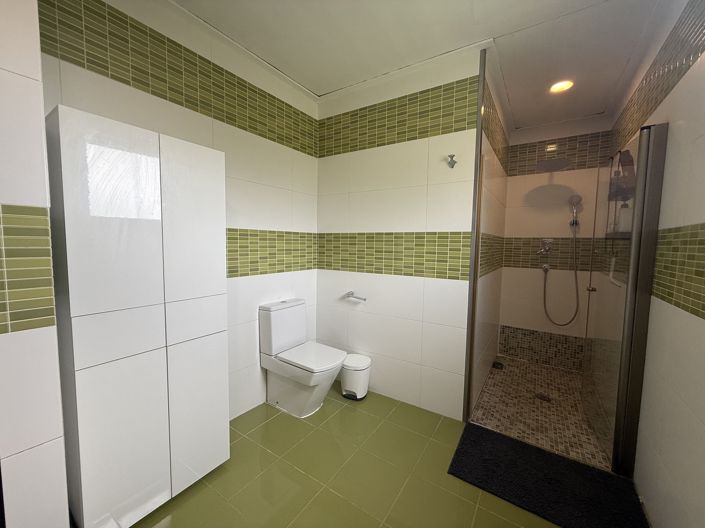 Image No.14-7 Bed Villa for sale