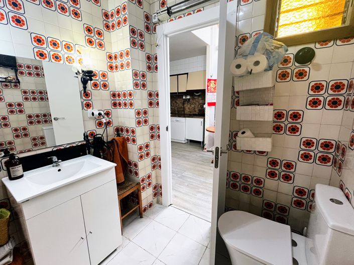 Image No.18-4 Bed Apartment for sale