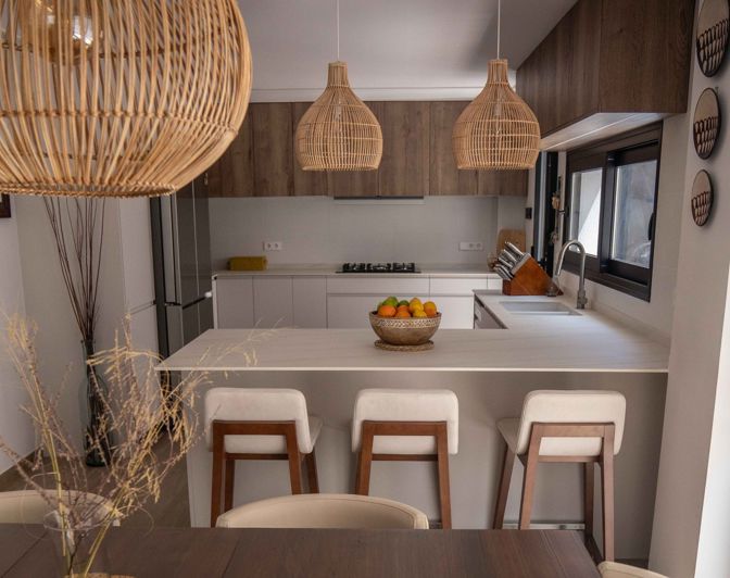 Image No.2-3 Bed Villa for sale