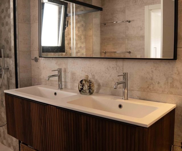 Image No.8-3 Bed Villa for sale