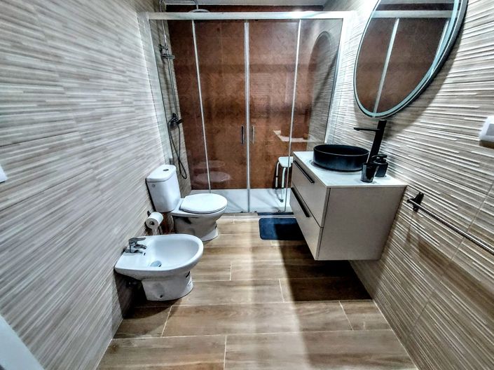 Image No.18-4 Bed Villa for sale