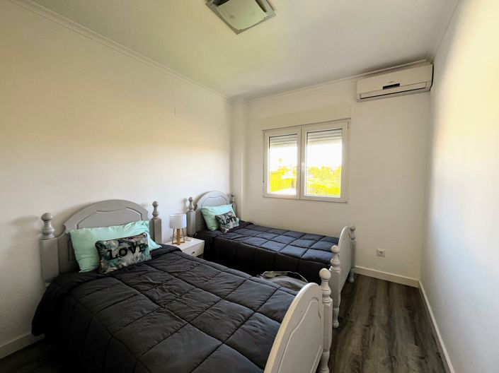 Image No.24-4 Bed Villa for sale