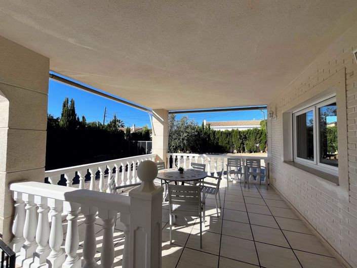 Image No.4-Villa de 4 chambres à vendre à Lliria