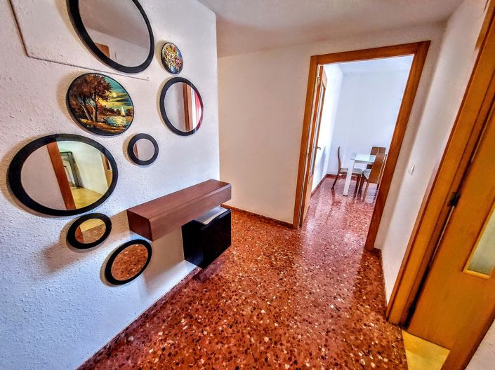 Image No.2-3 Bed Property for sale