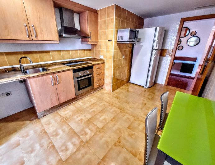 Image No.4-3 Bed Property for sale