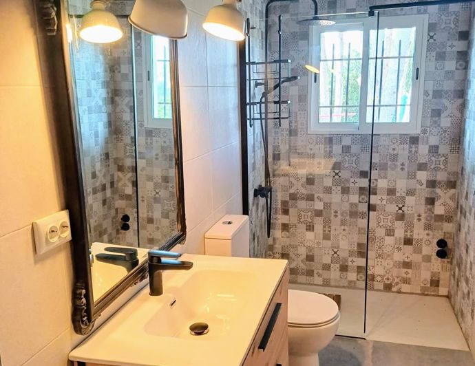 Image No.8-2 Bed Villa for sale