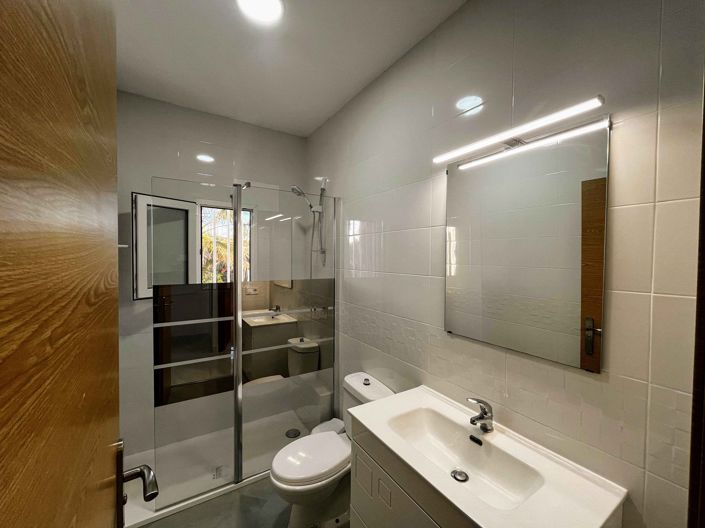 Image No.18-3 Bed Villa for sale