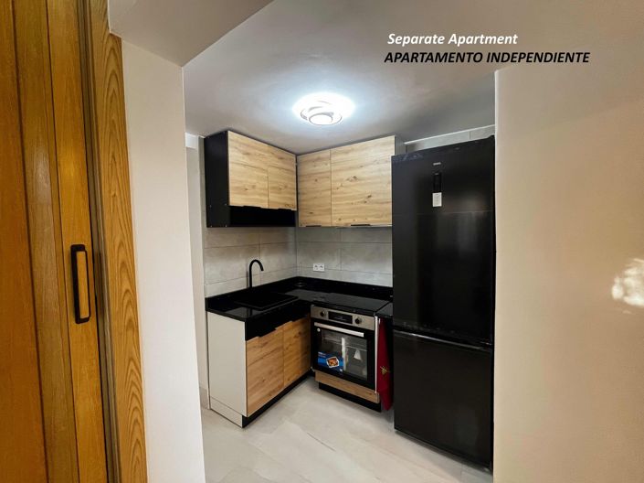 Image No.28-3 Bed Villa for sale