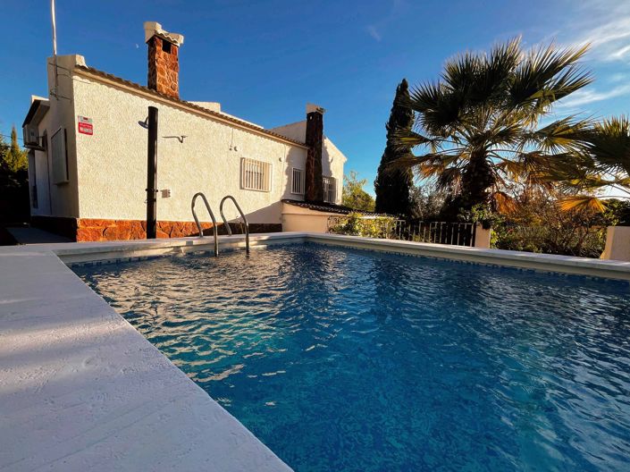 Image No.34-3 Bed Villa for sale