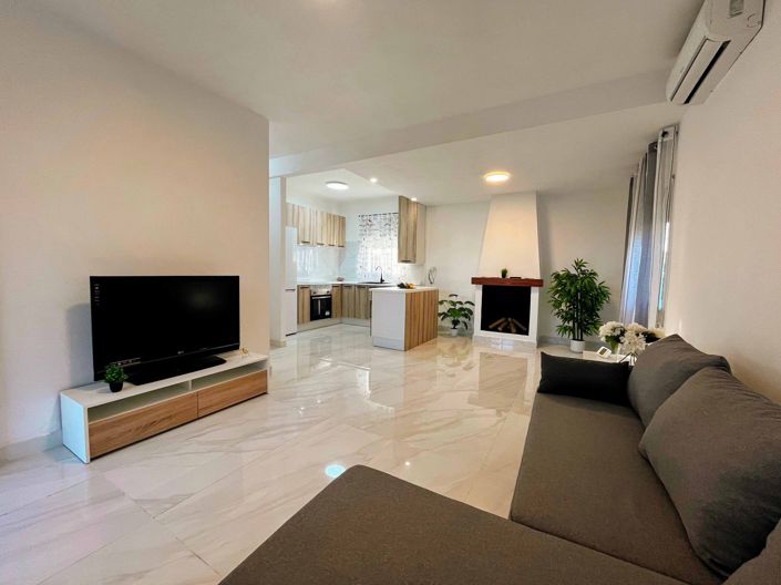 Image No.8-3 Bed Villa for sale