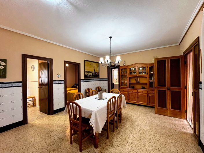 Image No.8-3 Bed Villa for sale