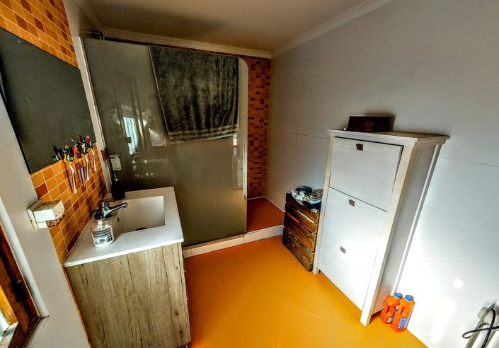 Image No.12-4 Bed Villa for sale