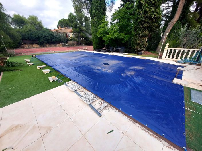 Image No.2-4 Bed Villa for sale