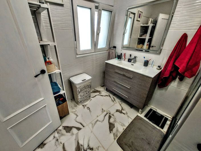 Image No.25-4 Bed Villa for sale