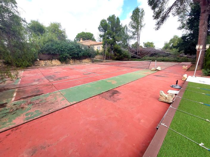 Image No.30-4 Bed Villa for sale