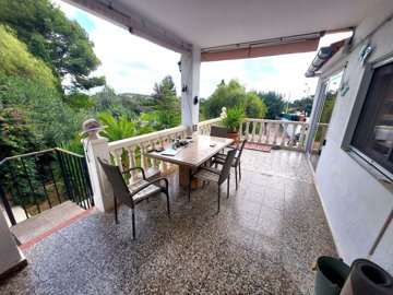 vlc935820251105120833bright