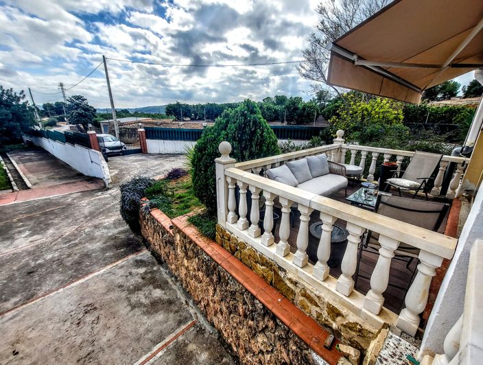 Image No.9-4 Bed Villa for sale